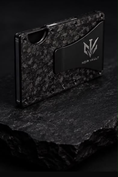 Noir Vault™ Carbon Fiber RFID Wallet